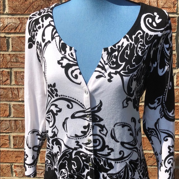 White House Black Market Sweaters - LNWOT White House/Black Market Cardigan Sz M